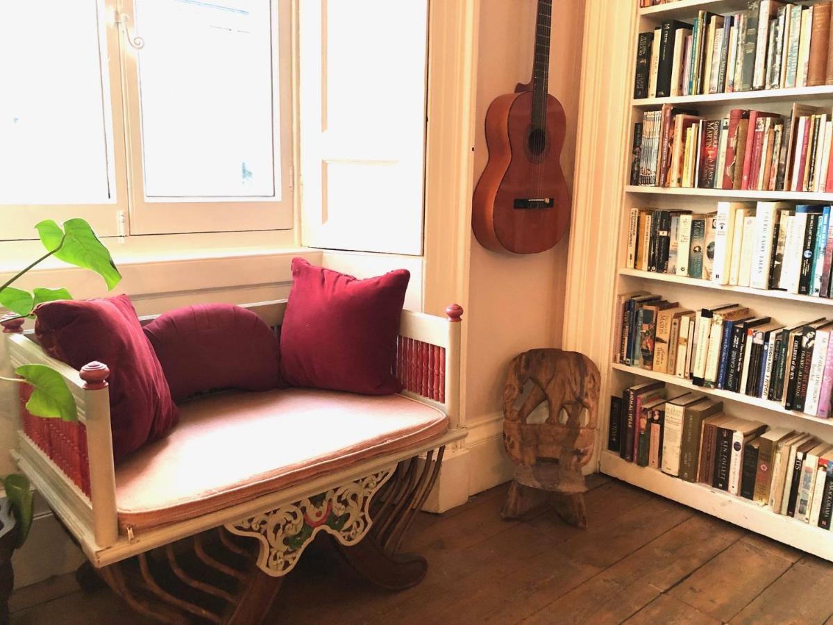 Central Apartment With Parking, Original Art And Antiques 에든버러 외부 사진